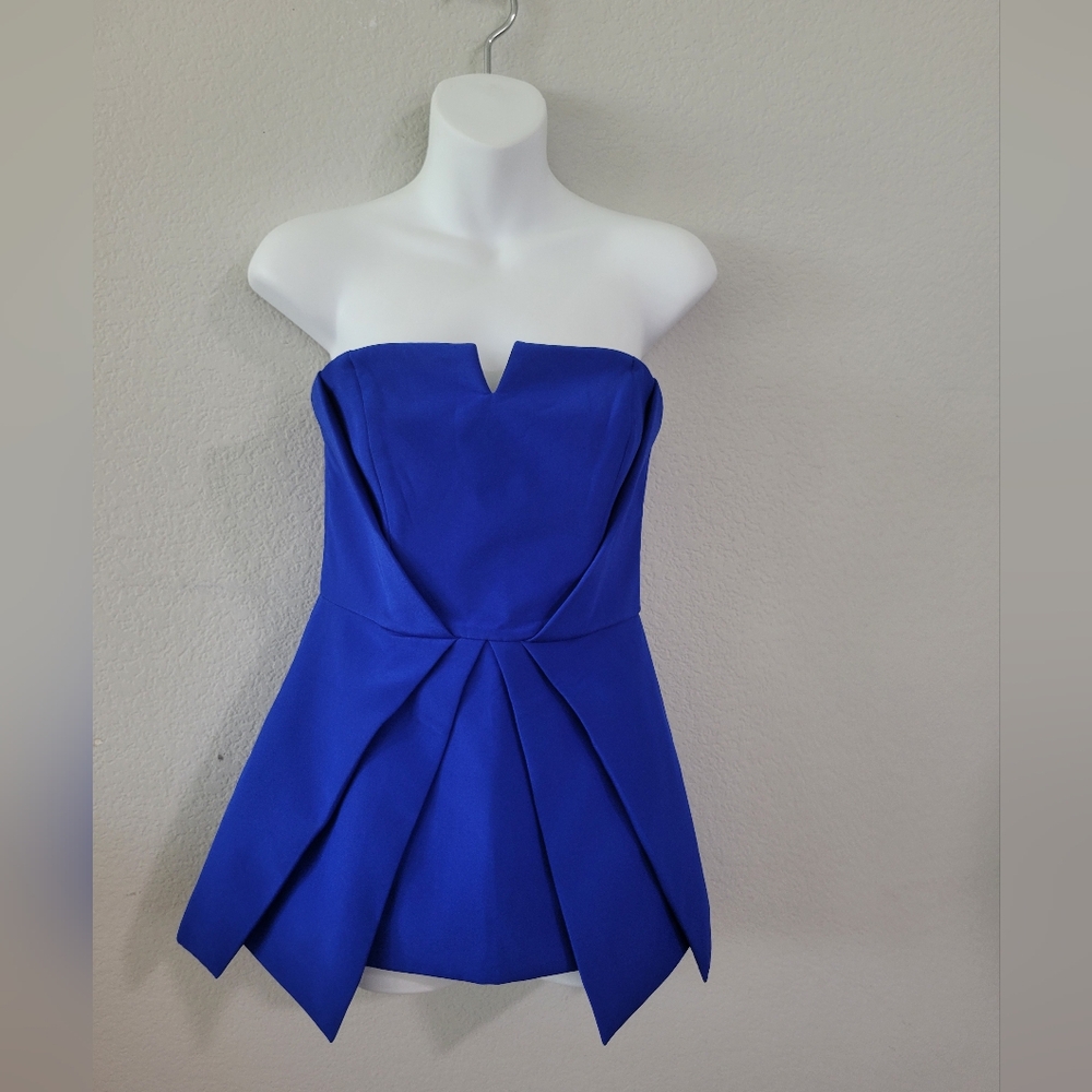 Stylestalker Blue Strapless Cut Out Pleated Dress